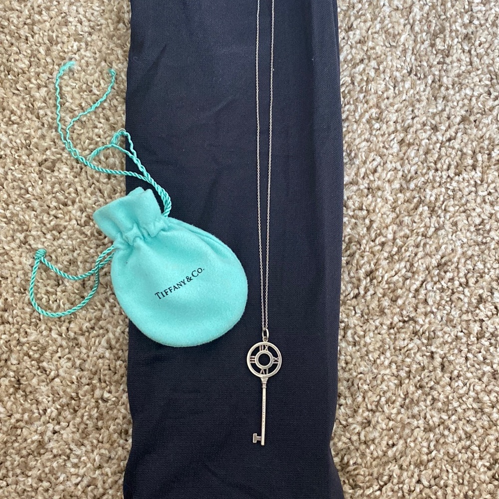 Time Clock Tiffany & Co necklace